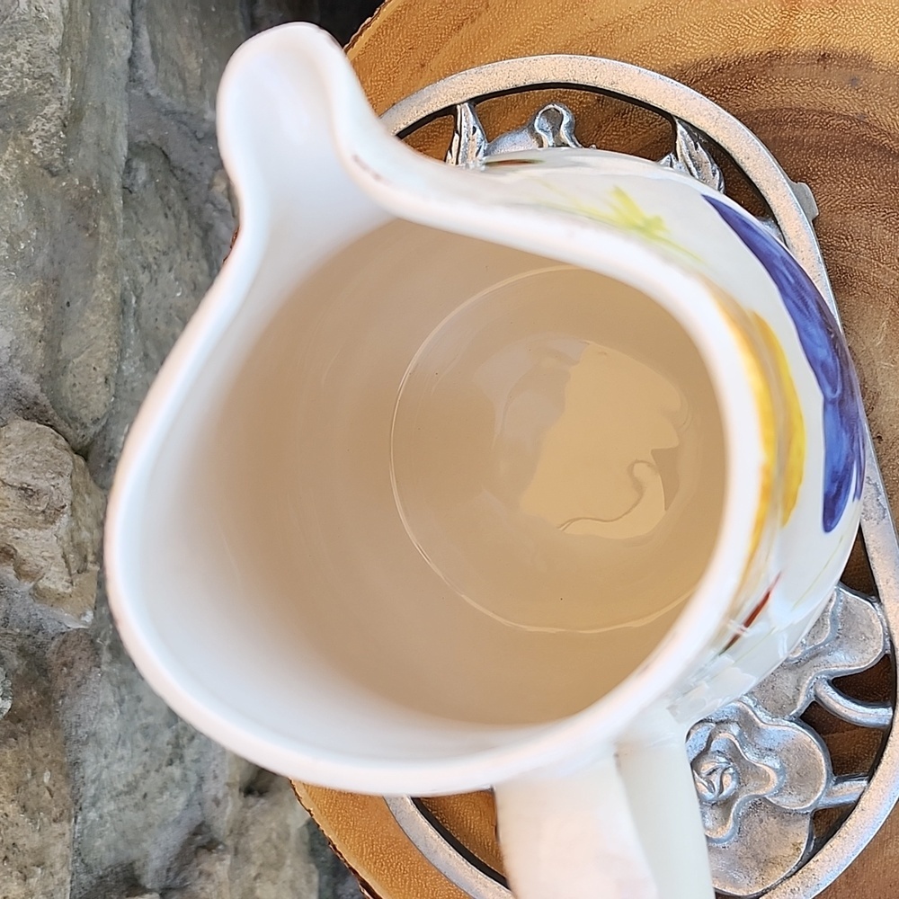 GTB HOME ITALIAN 72 OUNCE FLORAL POPPY PITCHER - Picture 5 of 11